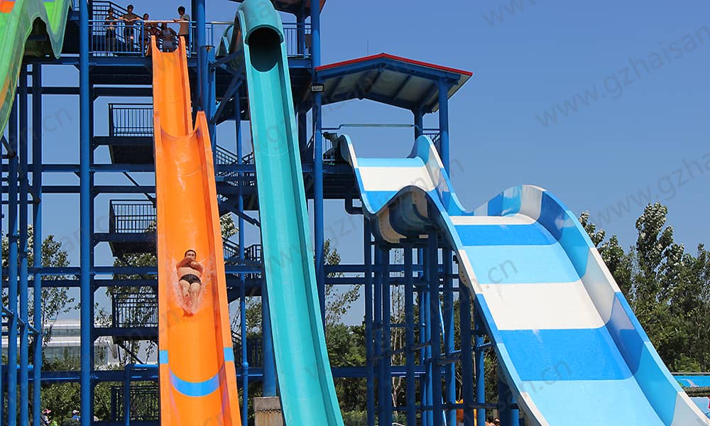 河北保定海森水上大世界高速滑道、家庭宽滑梯 河北保定海森水上大世界高速滑道、家庭宽滑梯